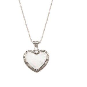 ANNIKA WITT Silver Made In Bali Sterling Silver Mother Pearl Heart Necklace